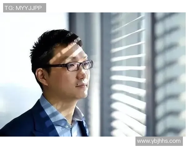 以斯基足球球星为核心的崛起之路：从天才少年到世界舞台的传奇故事