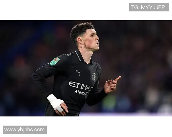 全球十大顶级锋卫足球球星盘点：技术、速度与破门能力的完美结合