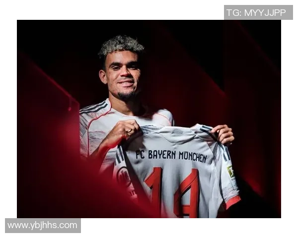 现役顶级足球球星崛起之路：从青年才俊到世界足坛巨星的成长轨迹